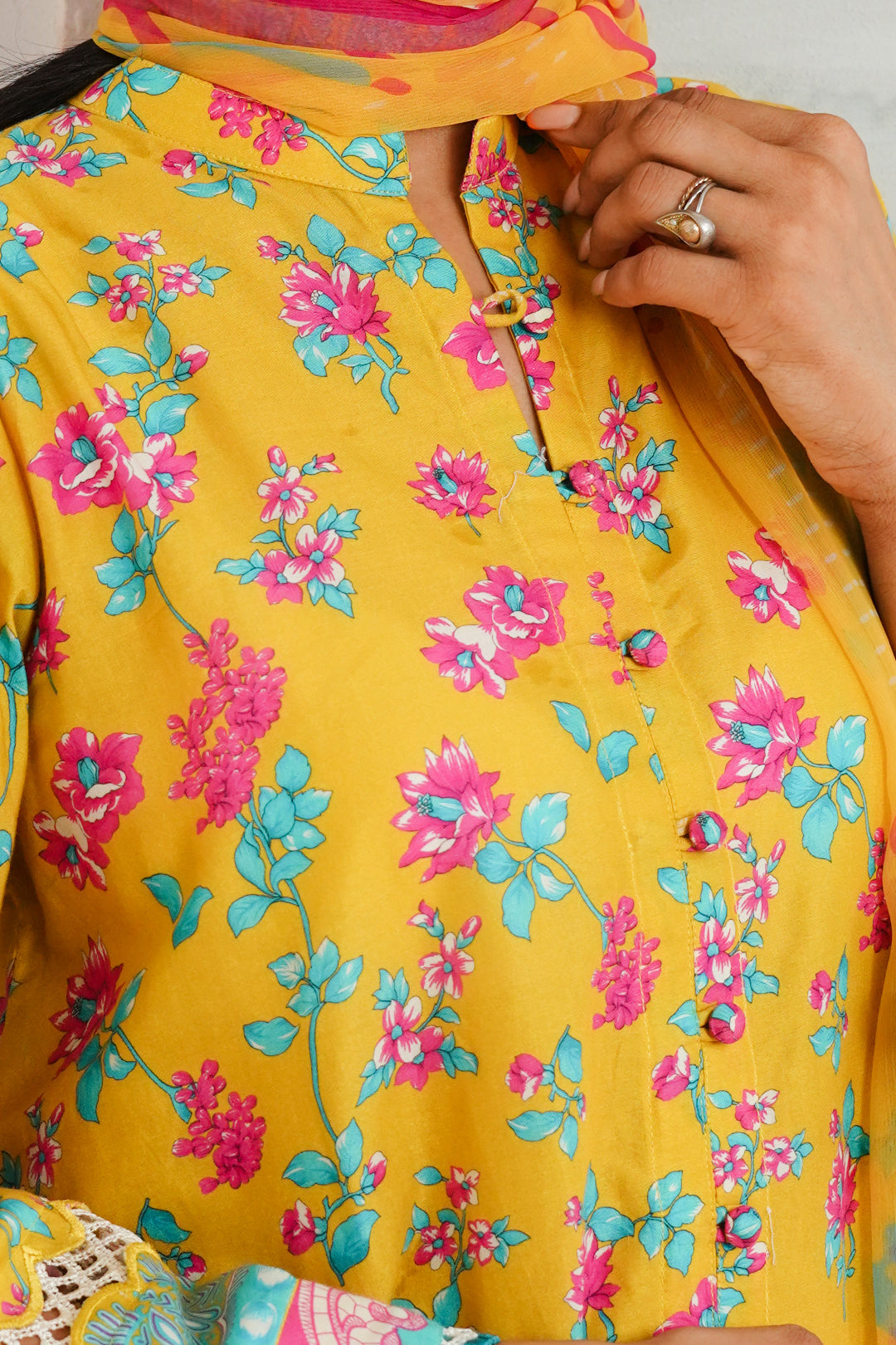 Zellbury | Unstitched 3 Piece Cambric | Shirt Shalwar Dupatta - 0120 - House Of Zarish