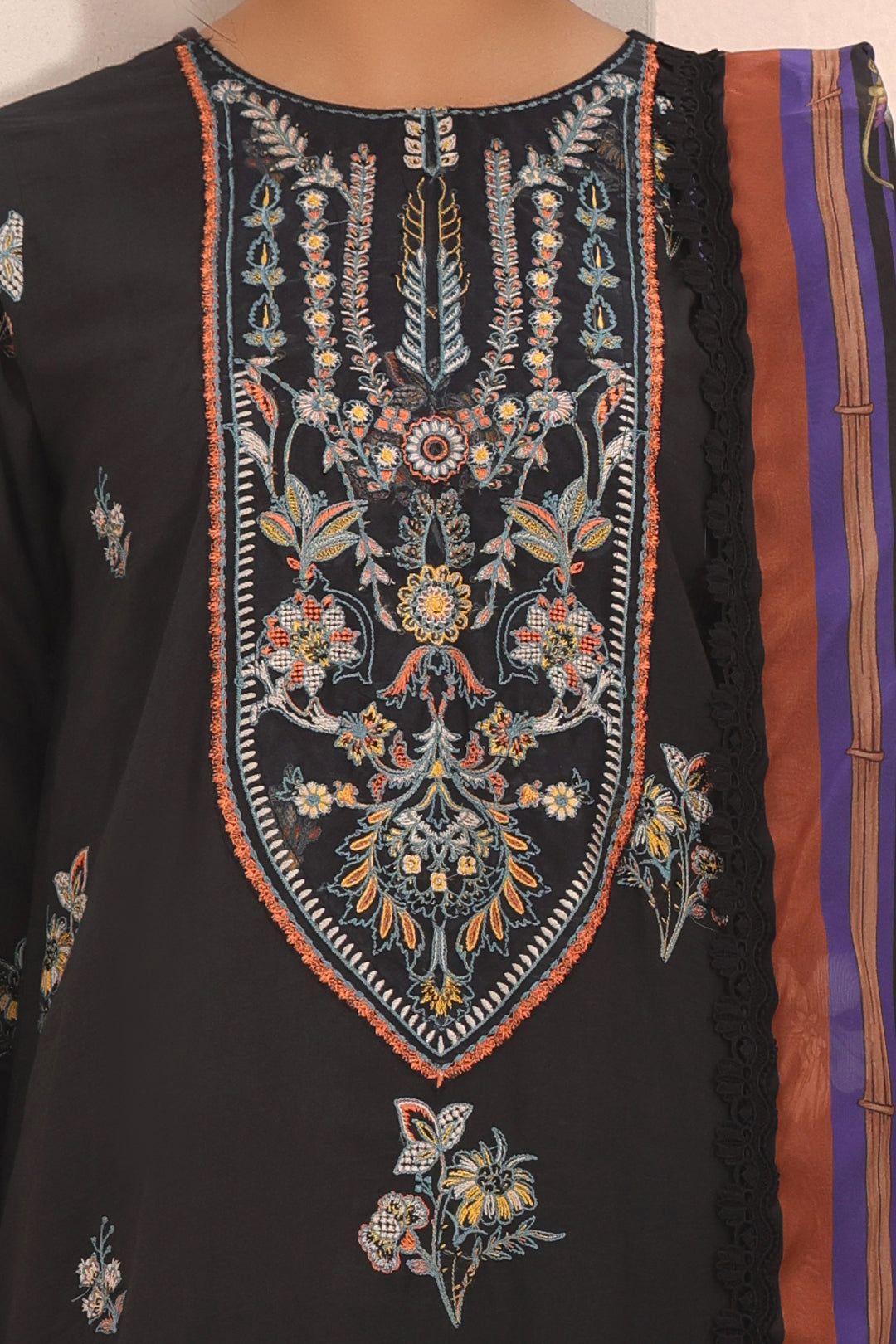 Zellbury | Unstitched 3 Piece Cambric | Embroidered Shirt Shalwar Dupatta - 1547 - House Of Zarish