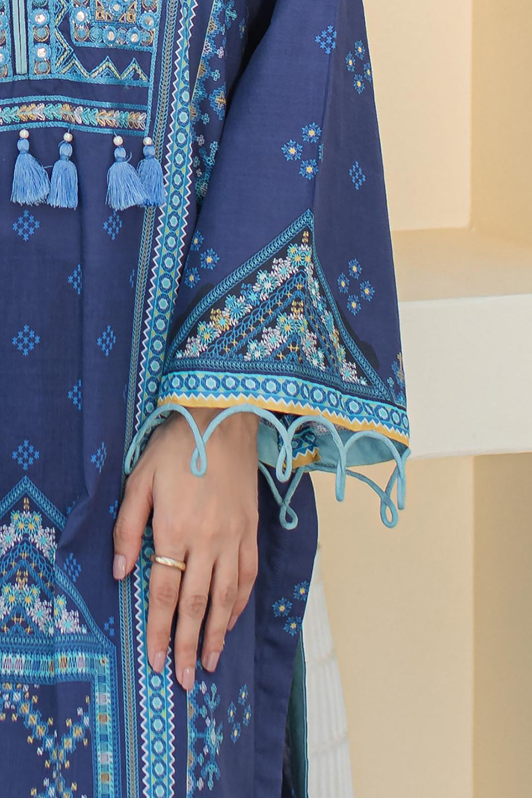 Zellbury | Unstitched 3 Piece Lawn | Embroidered Shirt Shalwar Dupatta - 1681 - Libasekhas