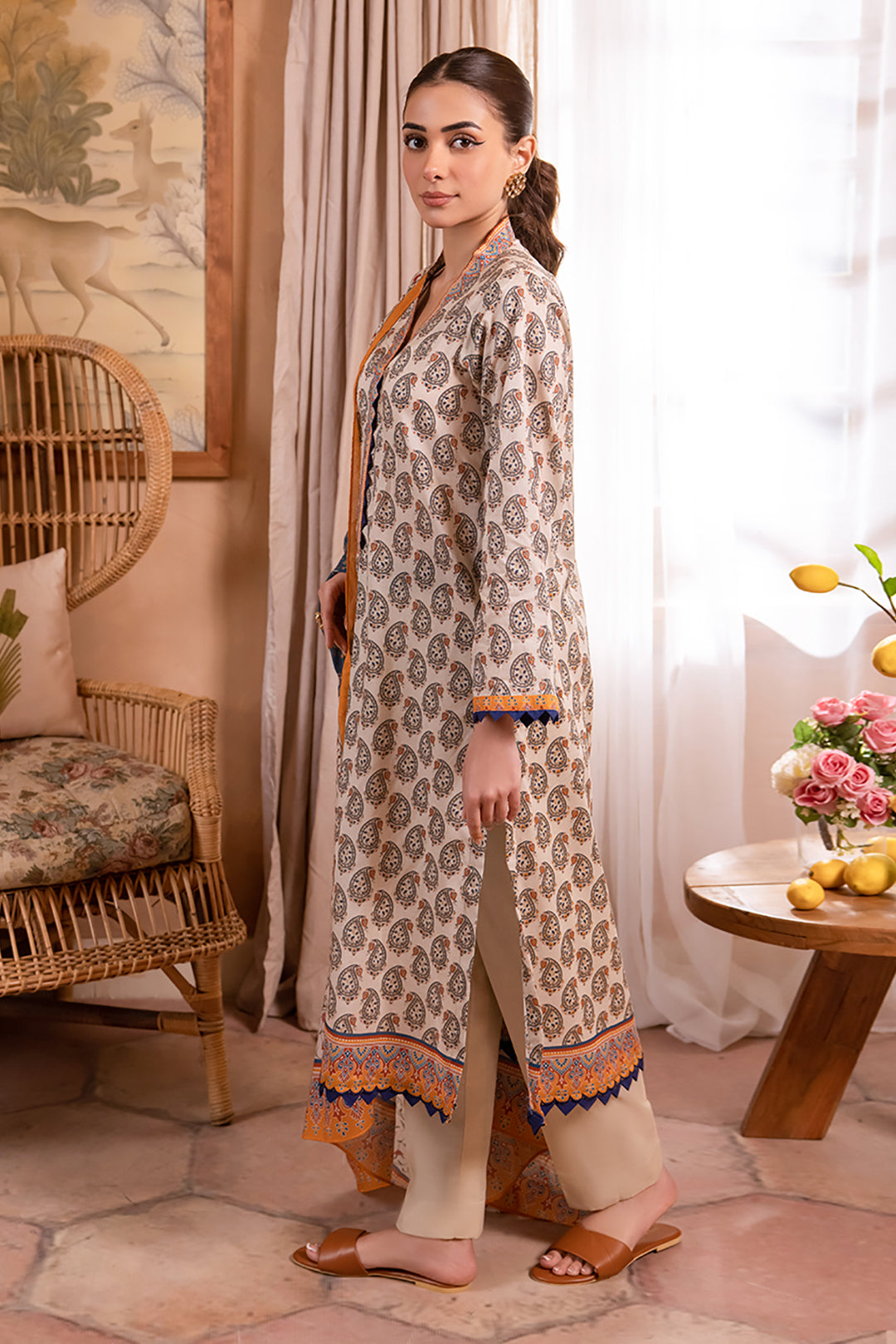 Zellbury | Unstitched 3 Piece Lawn | Shirt Shalwar Dupatta - 1067 - Libasekhas