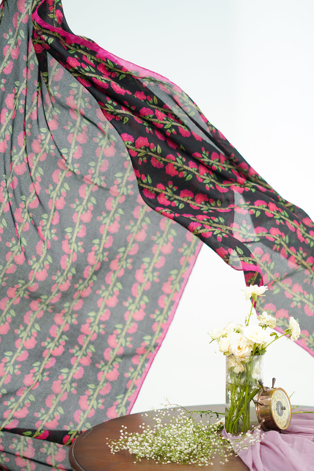 Zellbury | Unstitched 3 Piece Lawn | Shirt Shalwar Dupatta - 1324 - Libasekhas