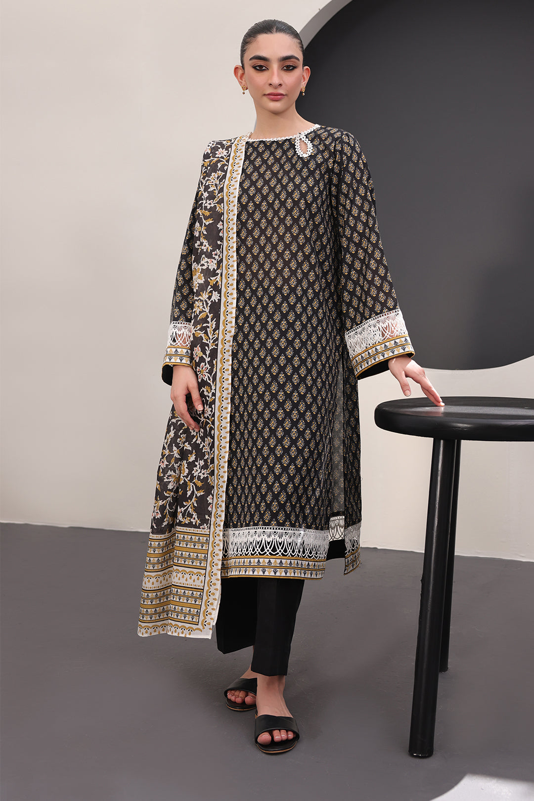 Zellbury | Unstitched 3 Piece Lawn | Shirt Shalwar Dupatta - 1515 - House Of Zarish