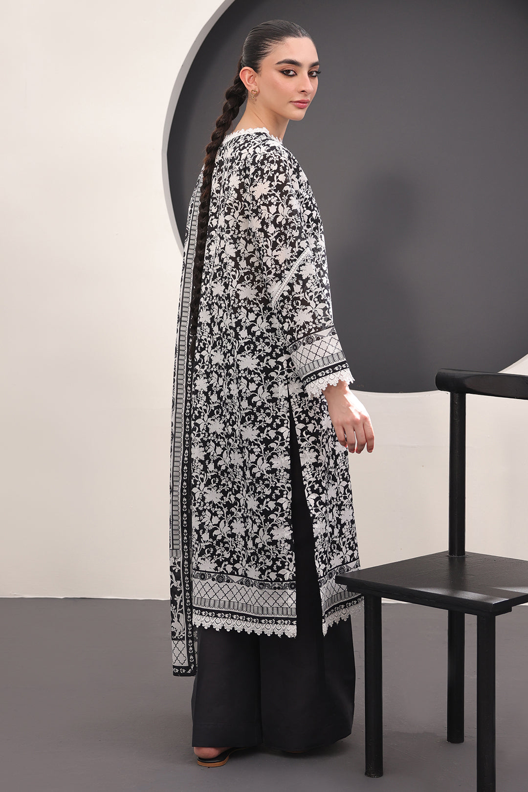 Zellbury | Unstitched 3 Piece Lawn | Shirt Shalwar Dupatta - 1526 - House Of Zarish