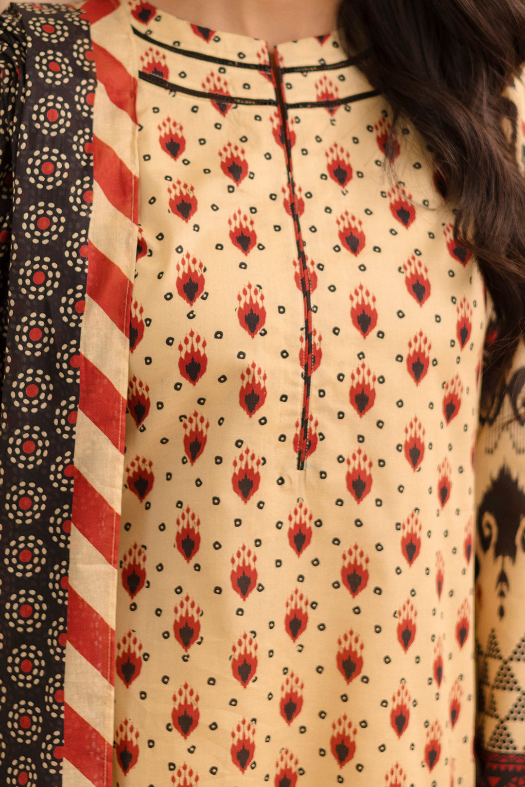 Zellbury | Unstitched 2 Piece Lawn | Shirt Dupatta - 0160 - Libasekhas