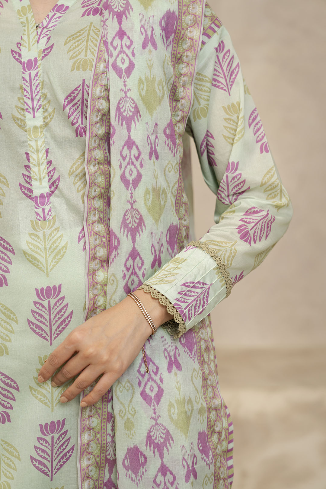 Zellbury | Unstitched 3 Piece Lawn | Shirt Shalwar Dupatta - 0028 - Libasekhas
