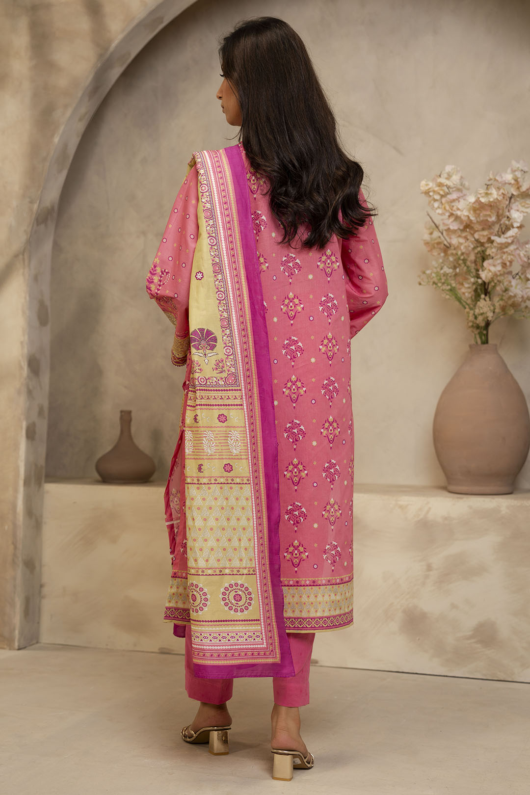 Zellbury | Unstitched 3 Piece Lawn | Shirt Shalwar Dupatta - 0122 - House Of Zarish