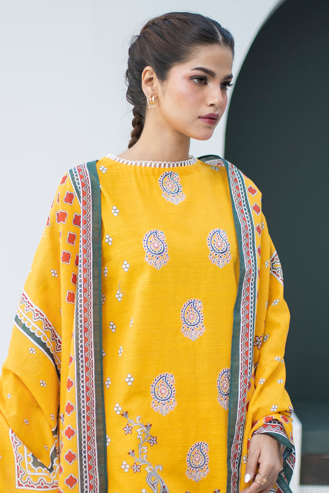 Zellbury | Unstitched 3 Piece Khaddar | Embroidered Shirt Dupatta - 0799 - House Of Zarish