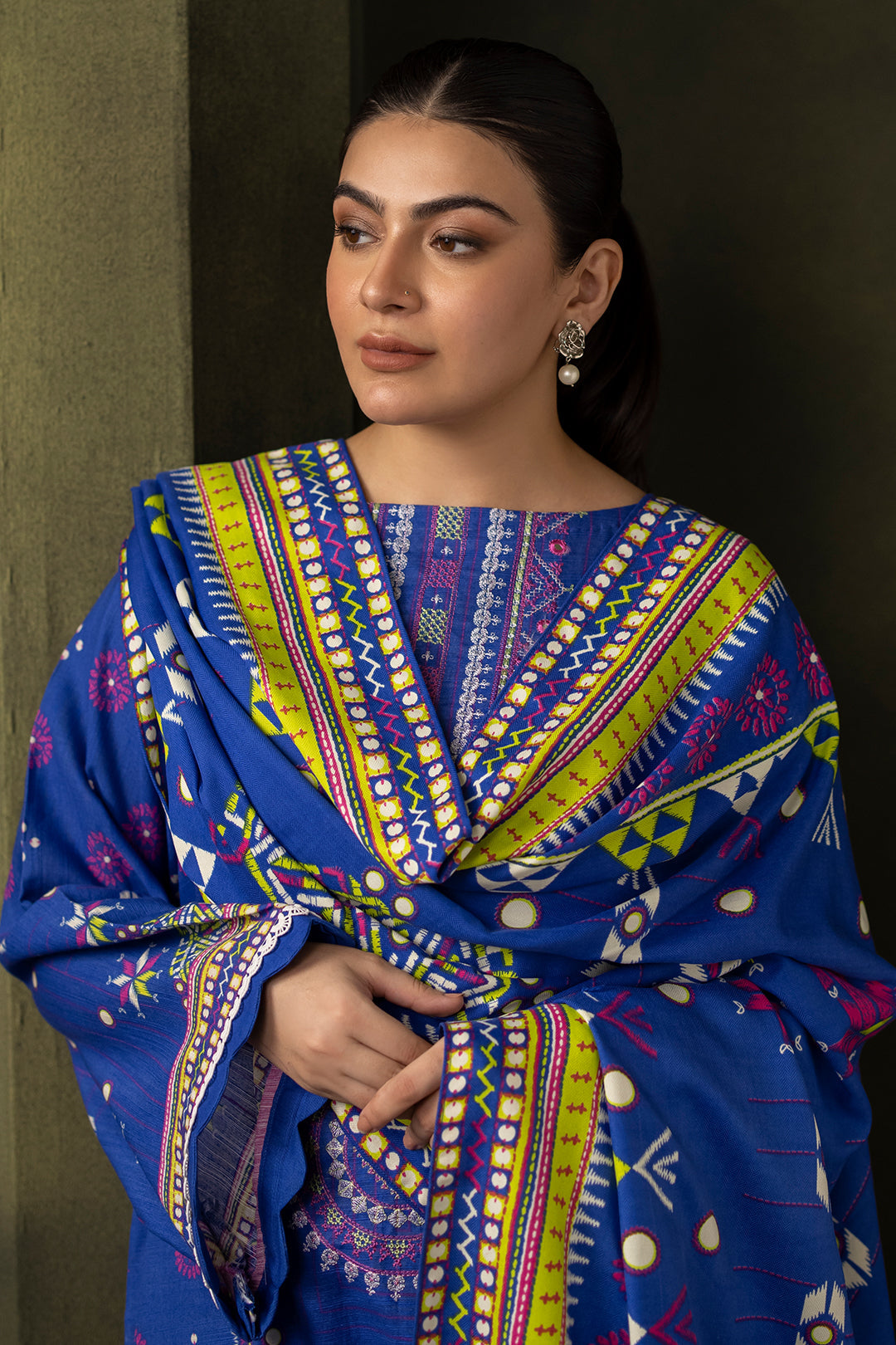 Zellbury | Unstitched 2 Piece Khaddar | Embroidered Shirt Dupatta - 0180 - House Of Zarish