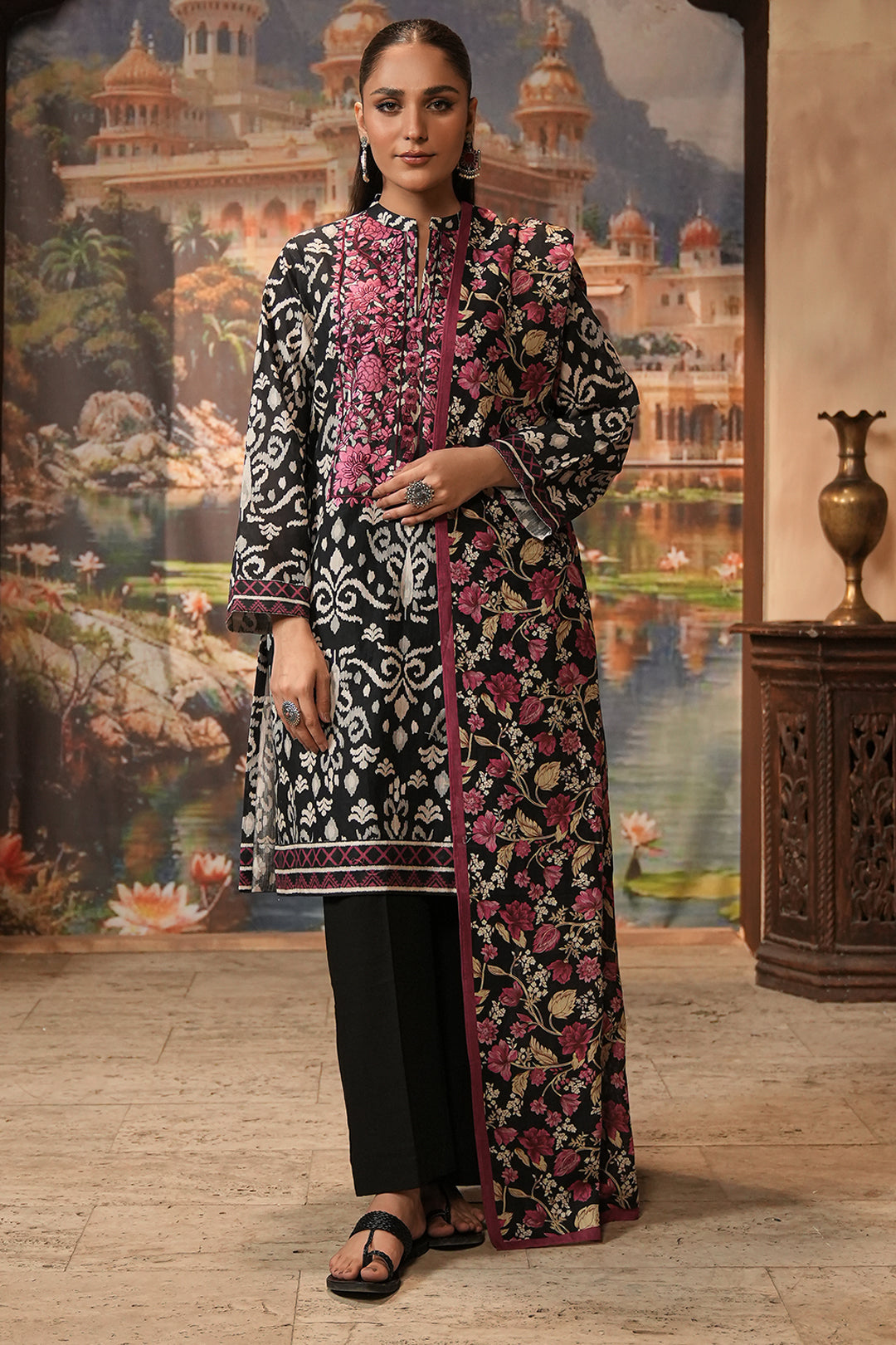 Zellbury | Unstitched 2 Piece Khaddar | Embroidered Shirt Dupatta - 0348 - Libasekhas