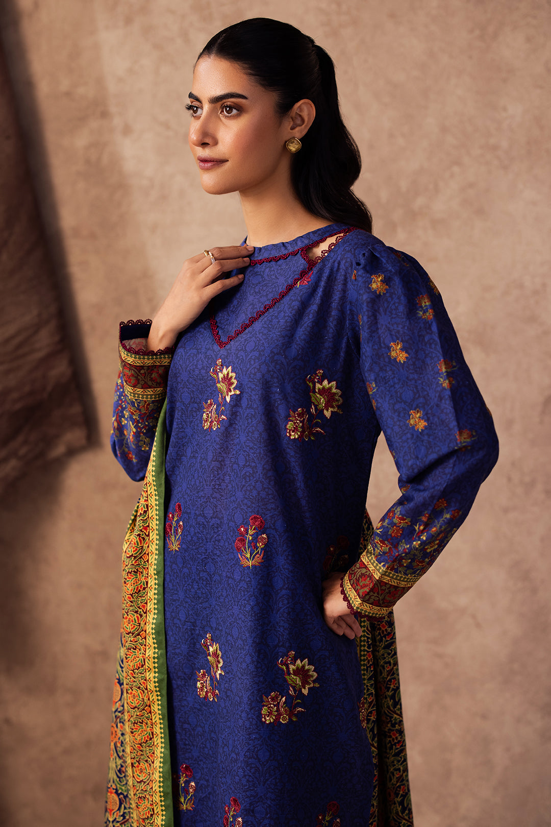 Zellbury | Unstitched 3 Piece Khaddar | Embroidered Shirt Shalwar Dupatta - 0221 - Libasekhas