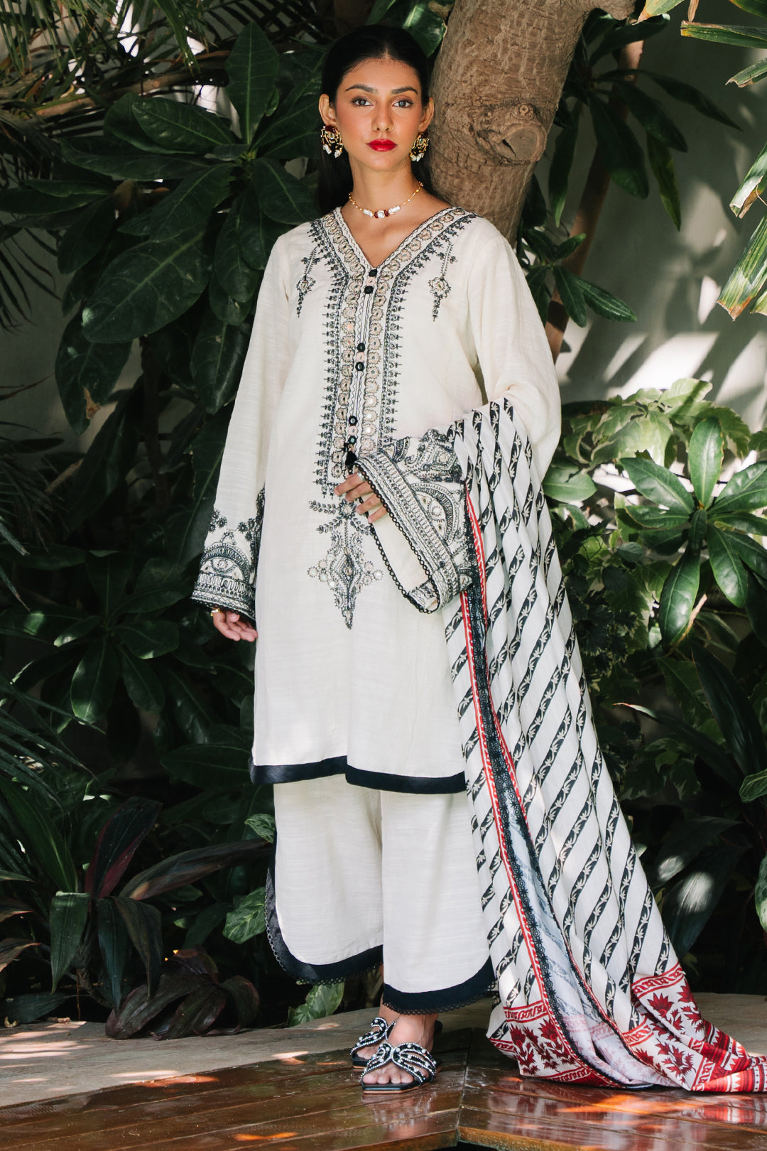 Zellbury | Unstitched 3 Piece Khaddar | Embroidered Shirt Shalwar Dupatta - 0239 - Libasekhas