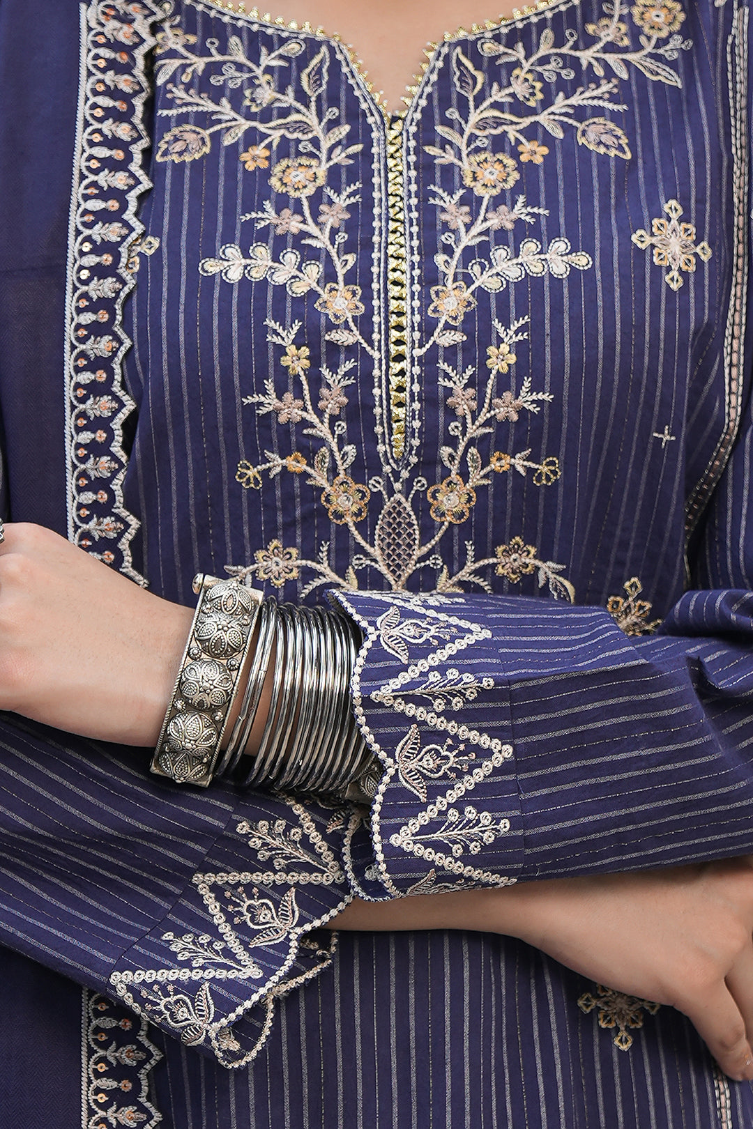 Zellbury | Unstitched 3 Piece Khaddar | Embroidered Shirt Shalwar Shawl - 0409 - House Of Zarish