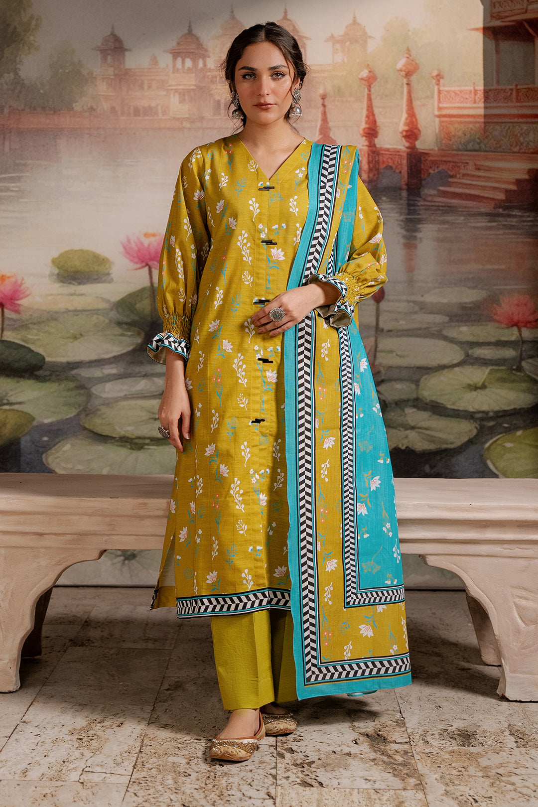 Zellbury | Unstitched 2 Piece Khaddar | Shirt Dupatta - 0423 - House Of Zarish