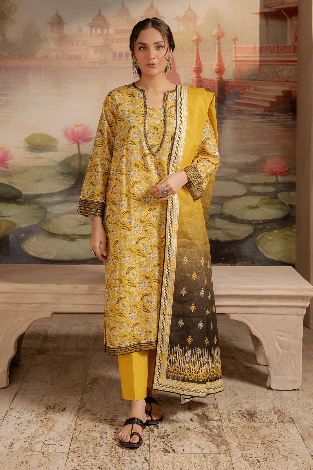 Zellbury | Unstitched 2 Piece Khaddar | Shirt Dupatta - 0424 - House Of Zarish