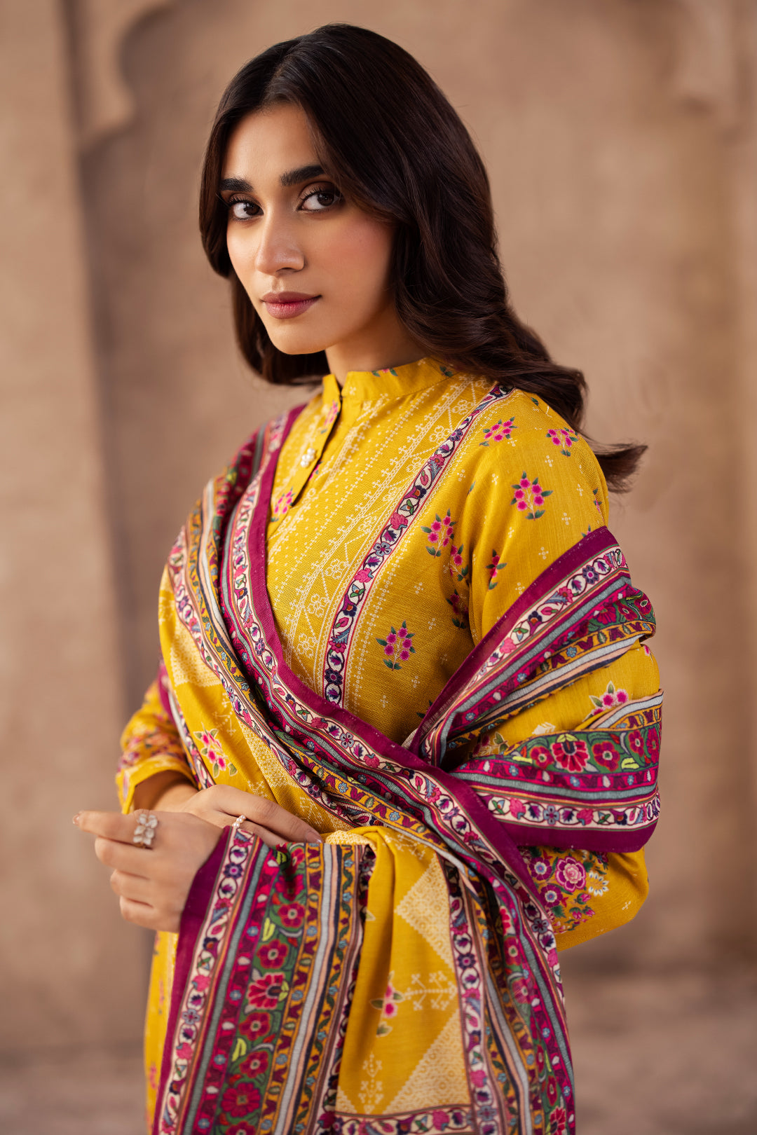 Zellbury | Unstitched 3 Piece Khaddar | Shirt Shalwar Dupatta - 0186 - House Of Zarish