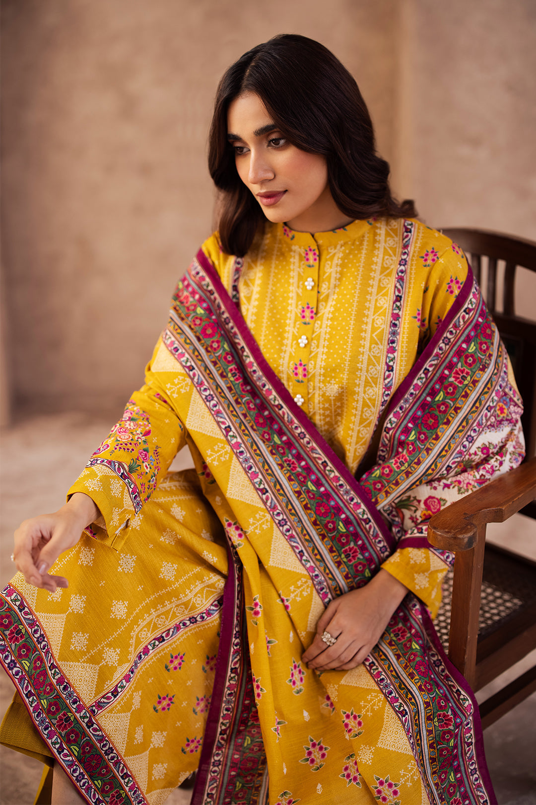 Zellbury | Unstitched 3 Piece Khaddar | Shirt Shalwar Dupatta - 0186 - House Of Zarish