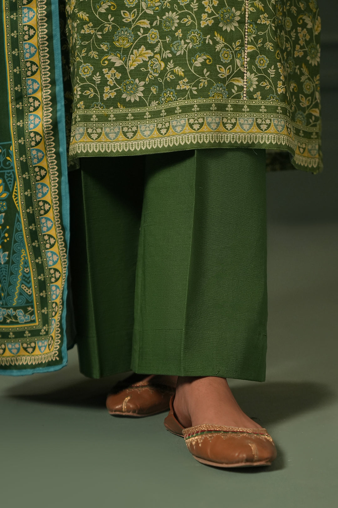 Zellbury | Unstitched 3 Piece Khaddar | Shirt Shalwar Shawl - 0384 - House Of Zarish