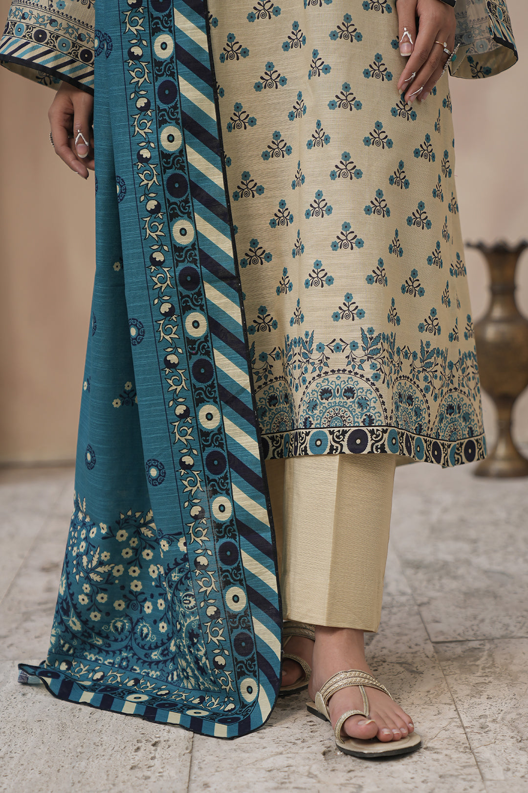 Zellbury | Unstitched 3 Piece Khaddar | Shirt Shalwar Dupatta - 0445 - House Of Zarish