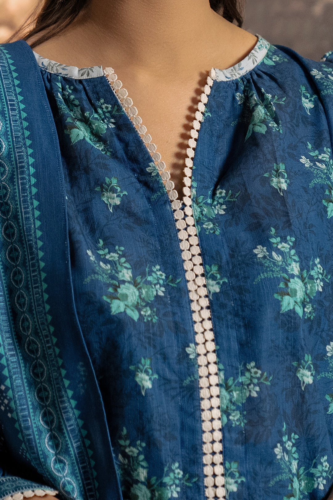 Zellbury | Unstitched 3 Piece Khaddar | Shirt Shalwar Dupatta - 0450 - House Of Zarish