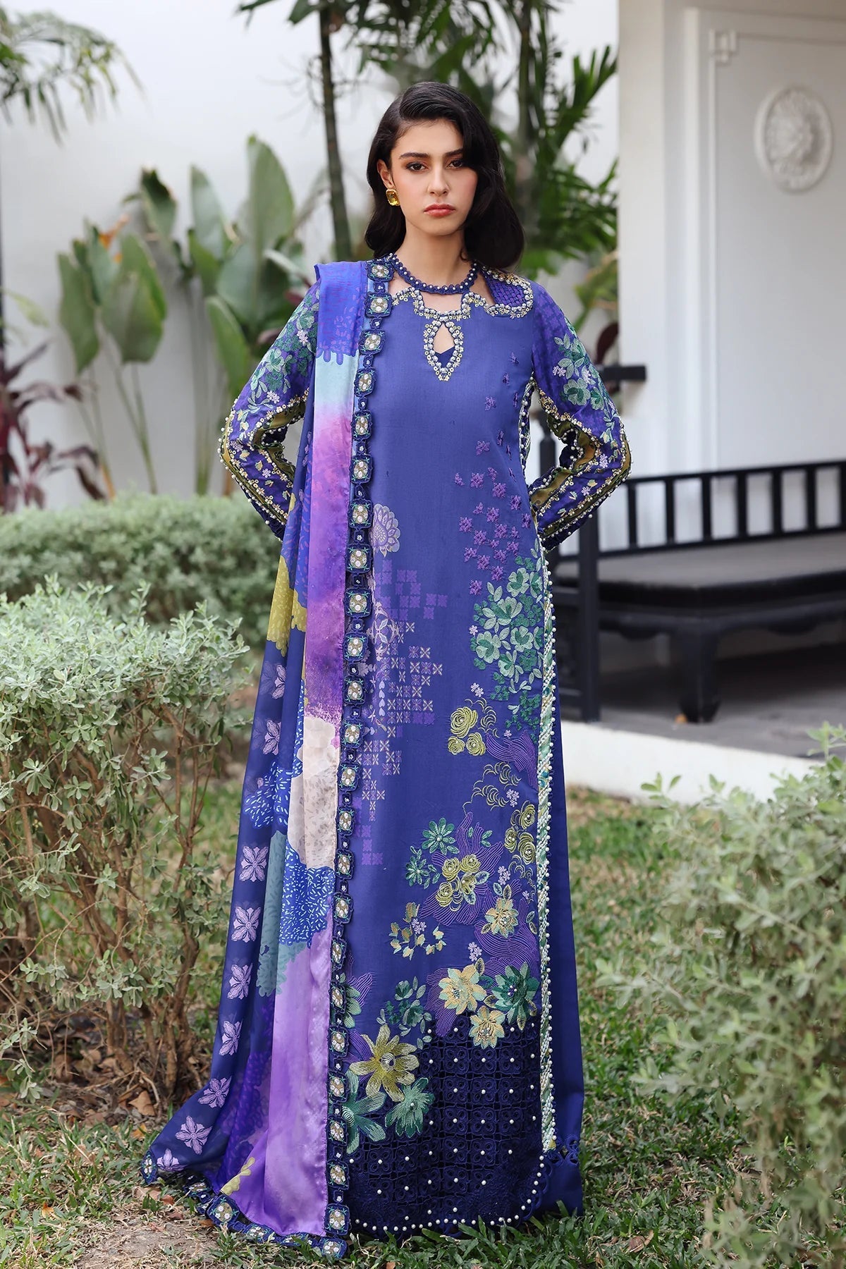 Afrozeh | Luxury Embroidered & Printed Lawn | Lumora