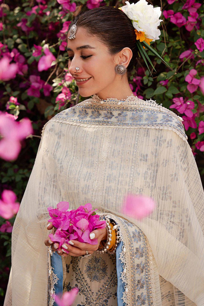 MNR Mohsin Naveed Ranjha Luxury lawn 2023 - Riwayat-e-khas