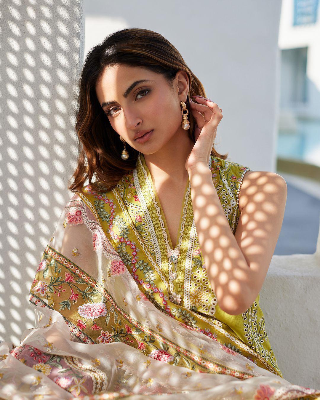 Faiza Saqlain - Estera - House Of Anaya