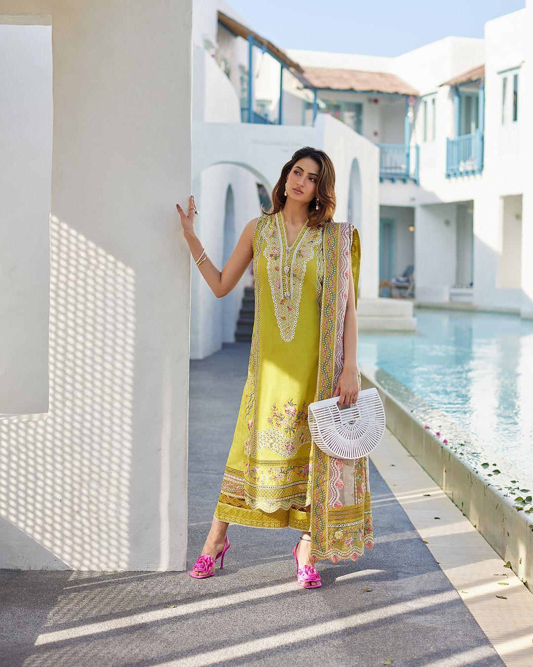 Faiza Saqlain - Estera - House Of Anaya