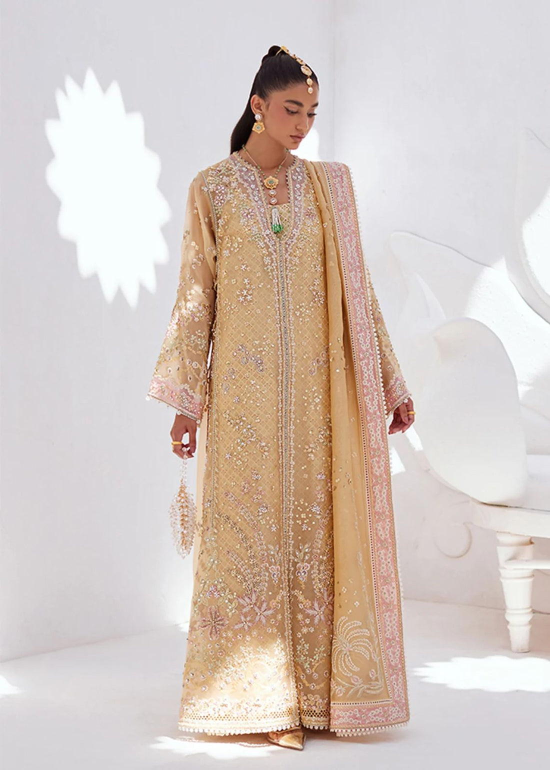 Suffuse | Freeshia RTW'24 | Suha - House Of Anaya