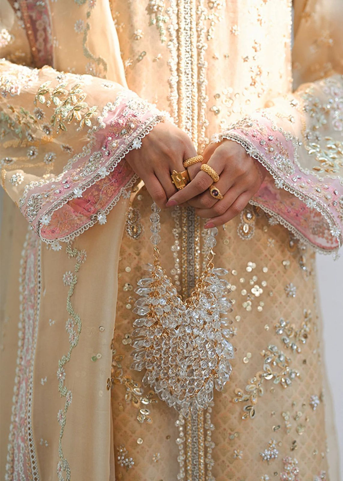 Suffuse | Freeshia RTW'24 | Suha - House Of Anaya