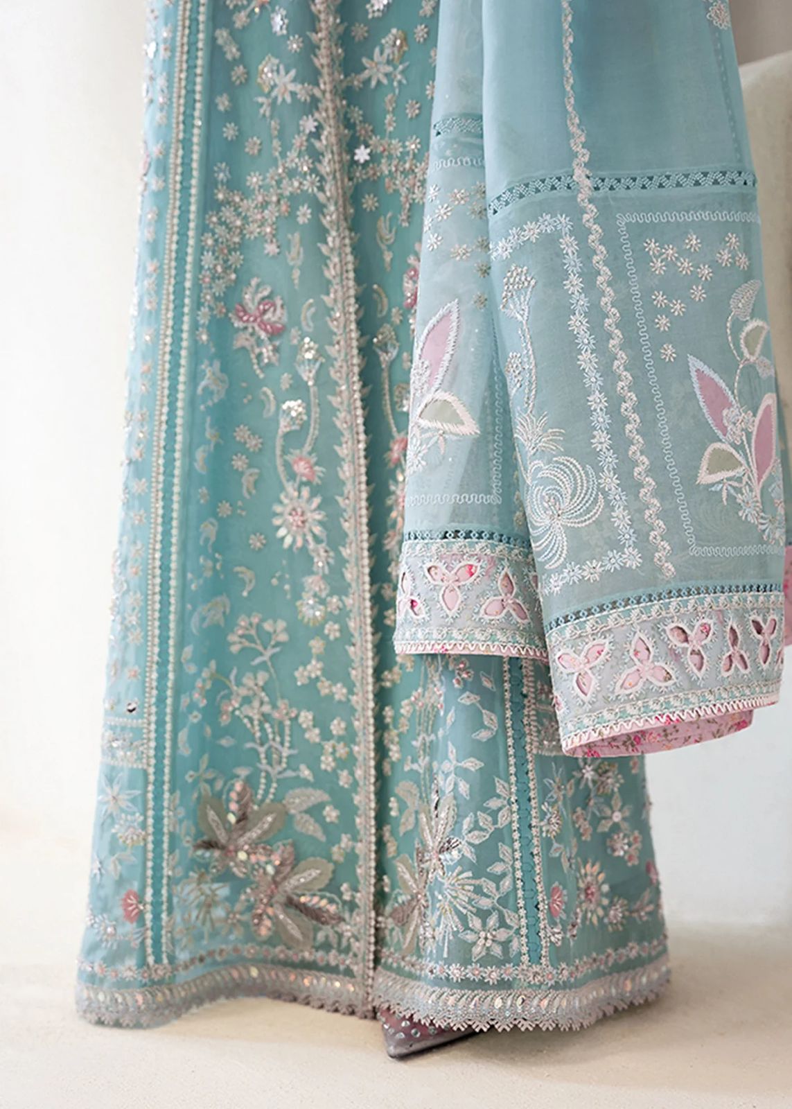 Suffuse | Freeshia RTW'24 |Iyara - House Of Anaya