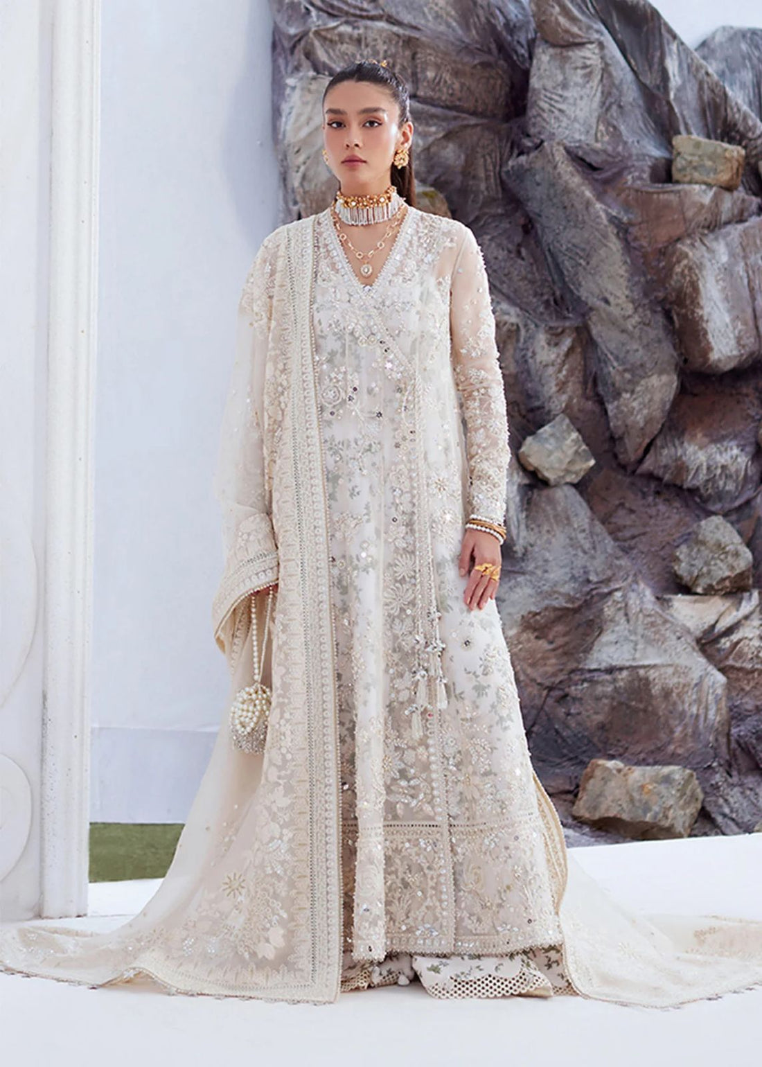 Suffuse | Freeshia RTW'24 | Yasna - House Of Anaya