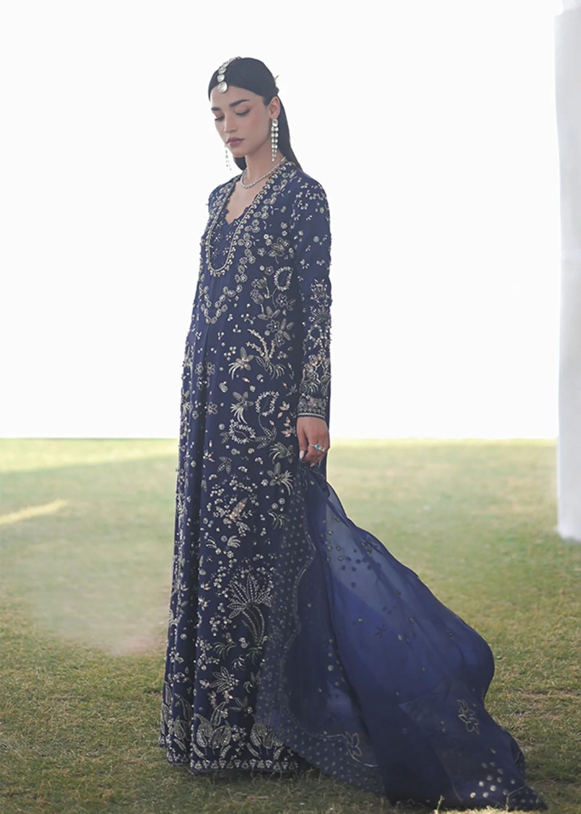 Suffuse | Freeshia RTW'24 | Aroosh - House Of Anaya