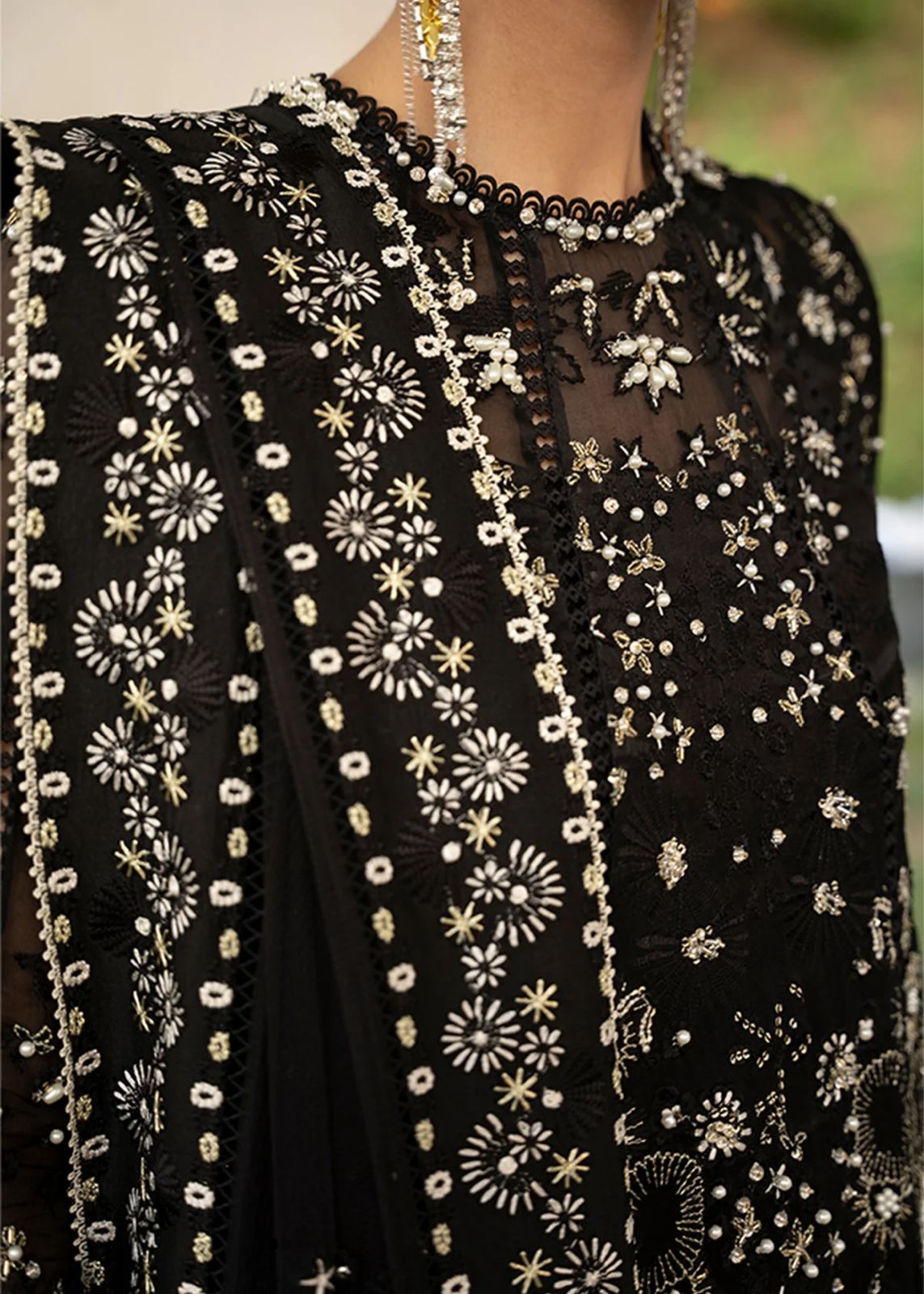 Suffuse | Freeshia RTW'24 | Aliyyah - House Of Anaya