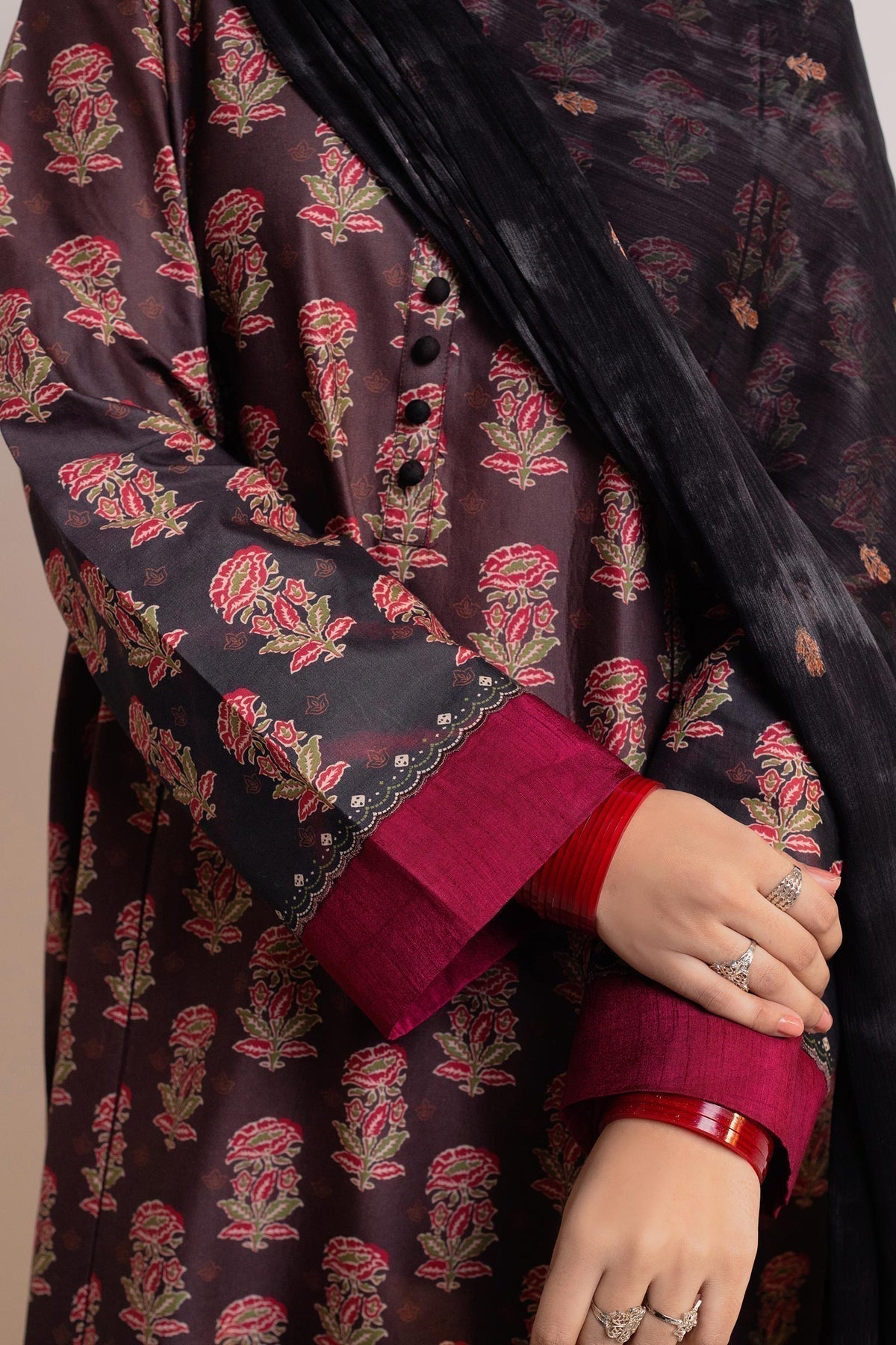 Zara Shahjahan | Coco Prints 24 | SURKH-D9 - House of Zarish