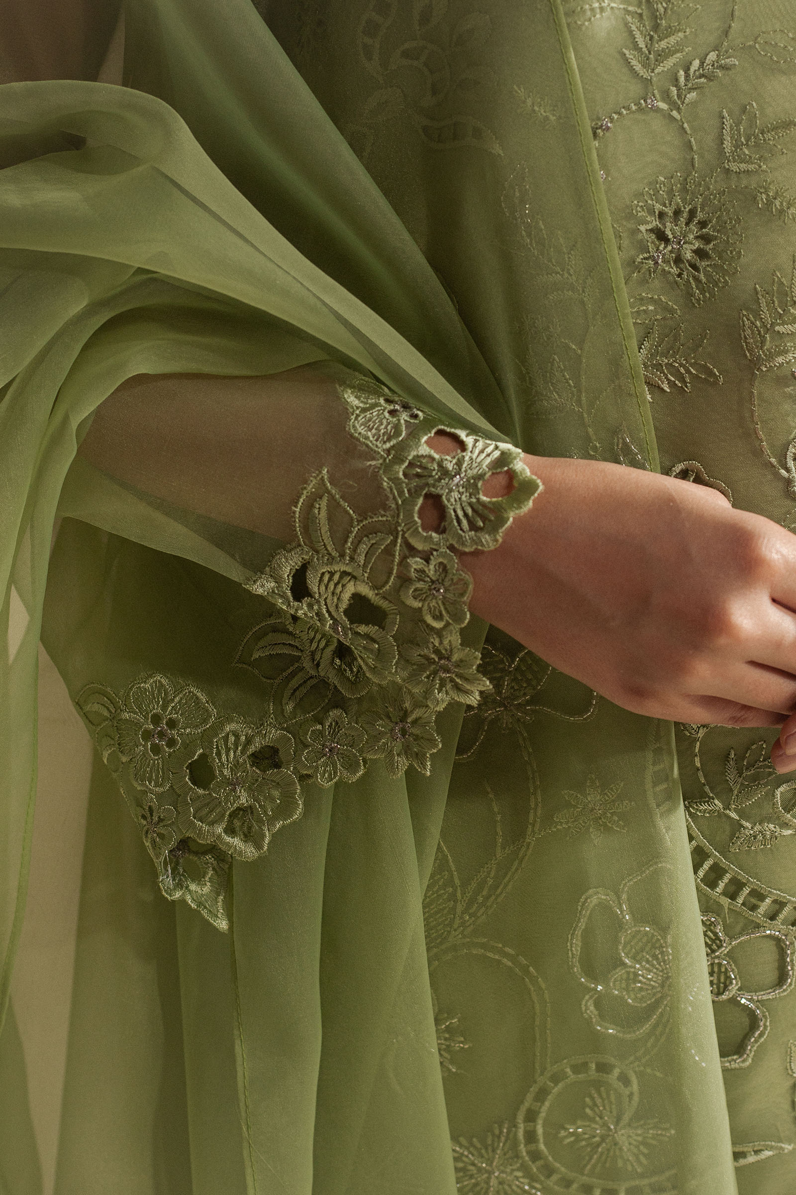 Zara Shahjahan | Fall Festive 24 | ZC-2074