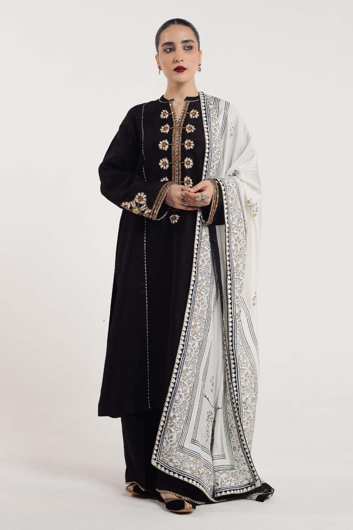 Zara Shahjahan | Handcrafted Suits | ZHC-048 - House Of Anaya