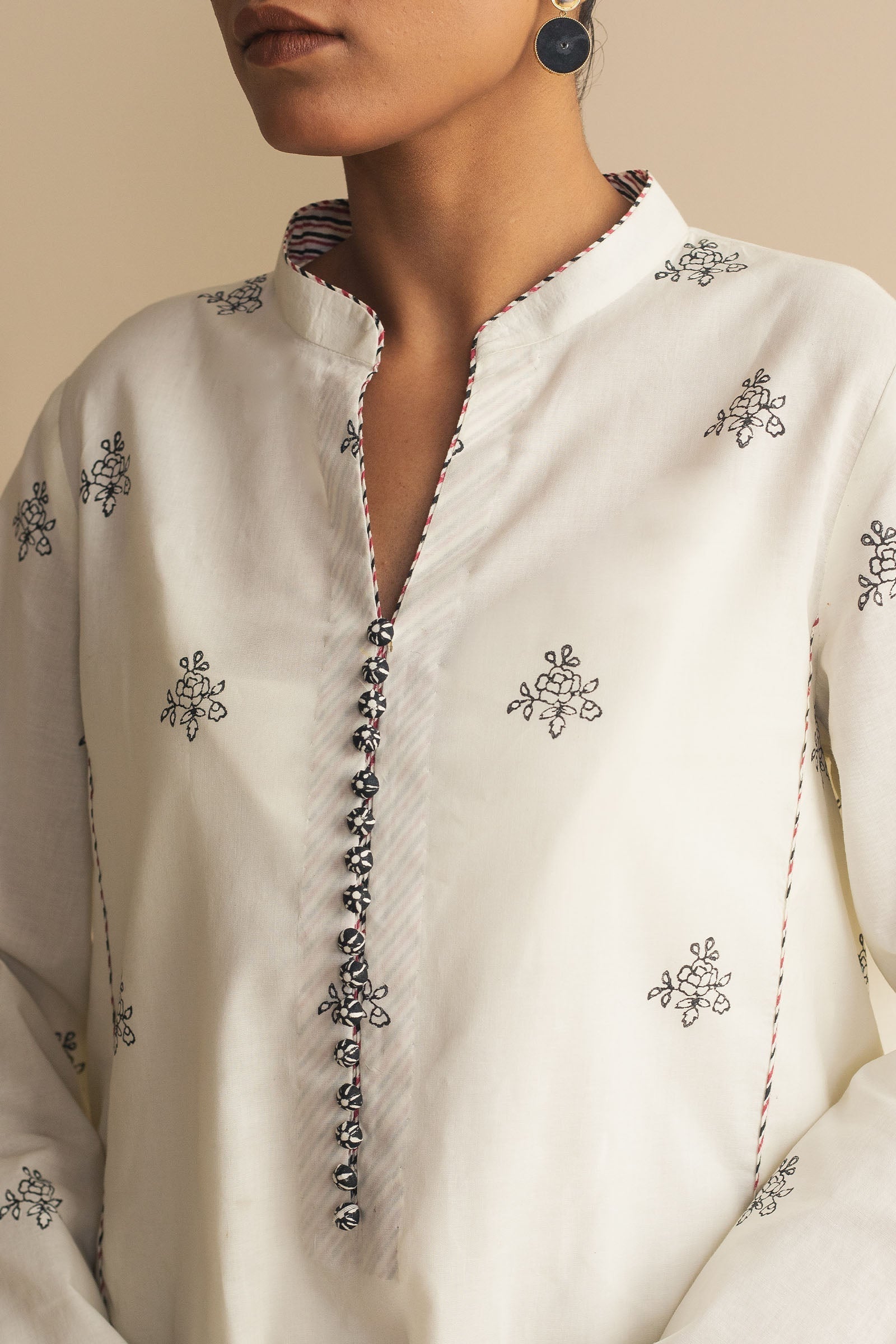 Zara Shahjahan | Handcrafted Suits | ZHC-061 - House Of Anaya