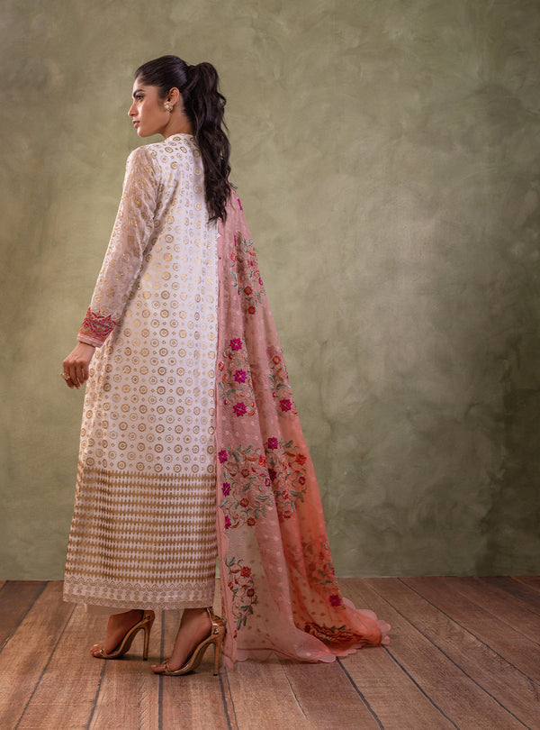 Zainab Chottani | Eid Edit | MAVI - House of Zarish