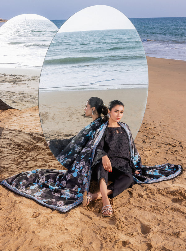 Zainab chottani | Luxury Chikankari 24 | KANZA - 5B - House of Zarish