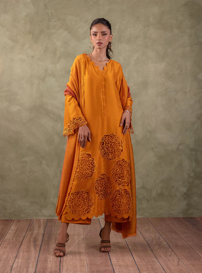 Zainab Chottani | Eid Edit 24 | Burning Amber - House of Zarish