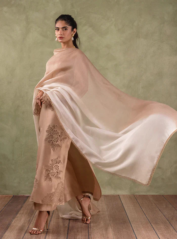 Zainab Chottani | Eid Edit 24 | Coral Champagne - House of Zarish