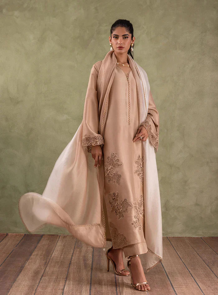 Zainab Chottani | Eid Edit 24 | Coral Champagne - House of Zarish
