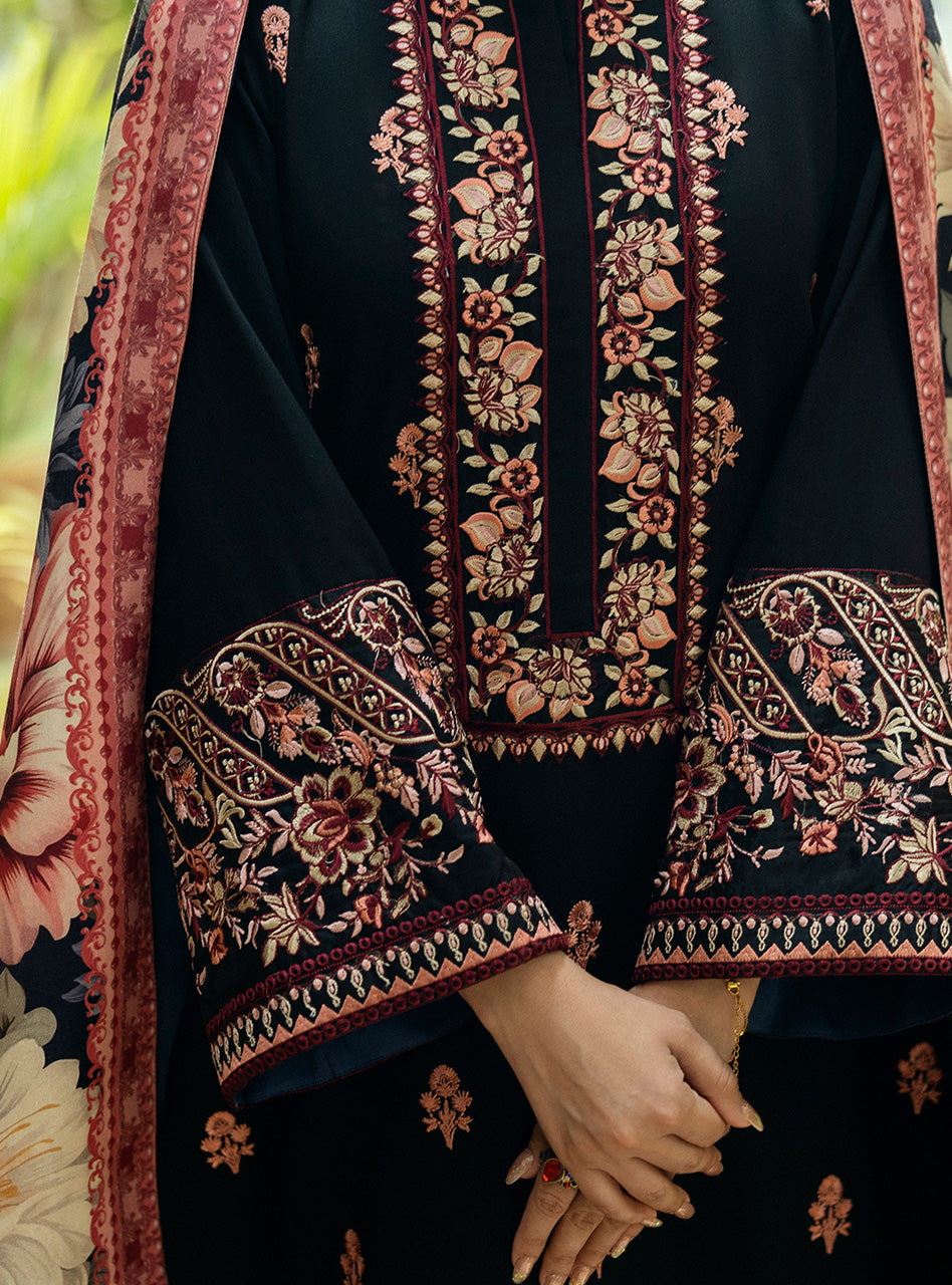 Zainab Chottani | Winter Shawls 24 |  Alaya