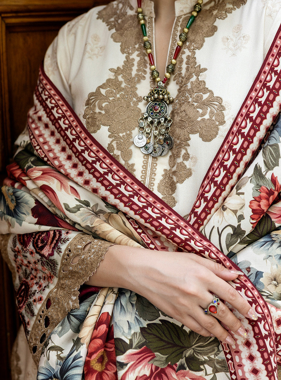 Zainab Chottani | Winter Shawls 24 |  Shyna