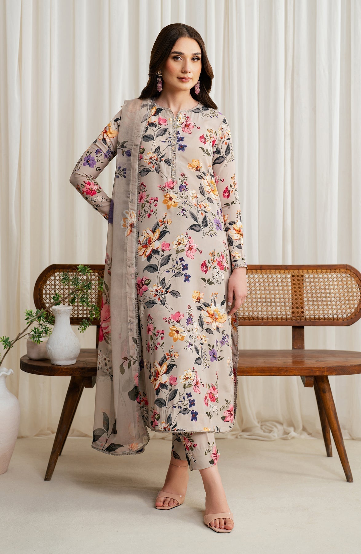 Zarif | Prints 24 |  ZGS 05 BEIGE