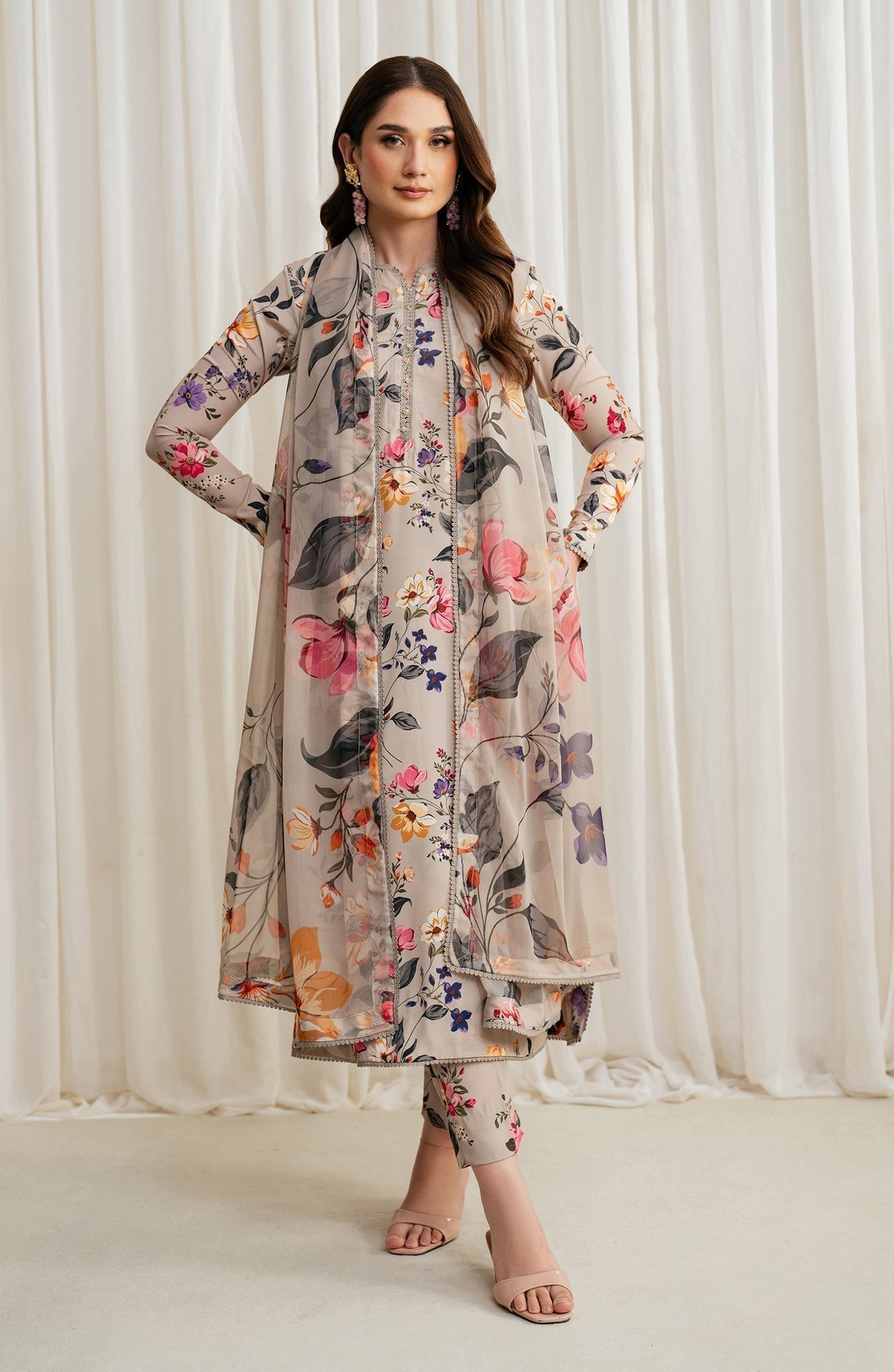 Zarif | Prints 24 |  ZGS 05 BEIGE
