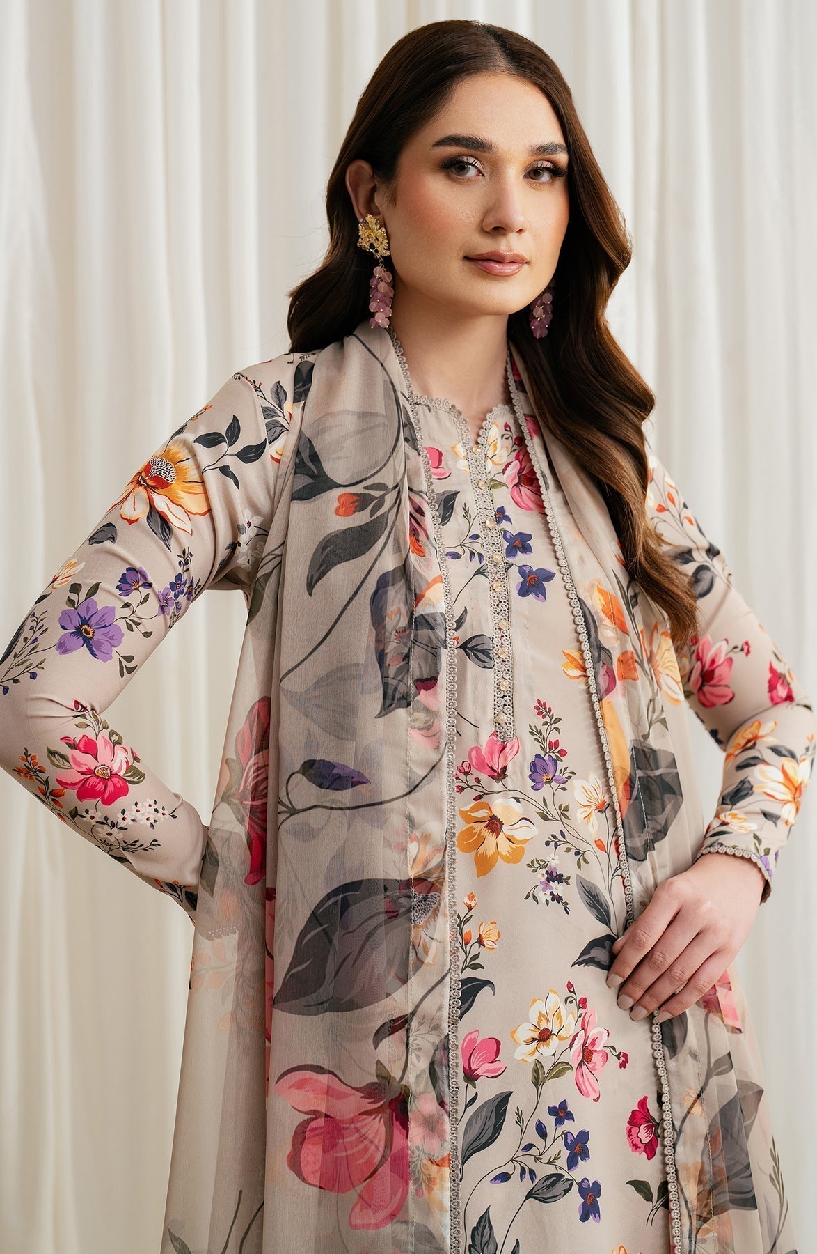 Zarif | Prints 24 |  ZGS 05 BEIGE