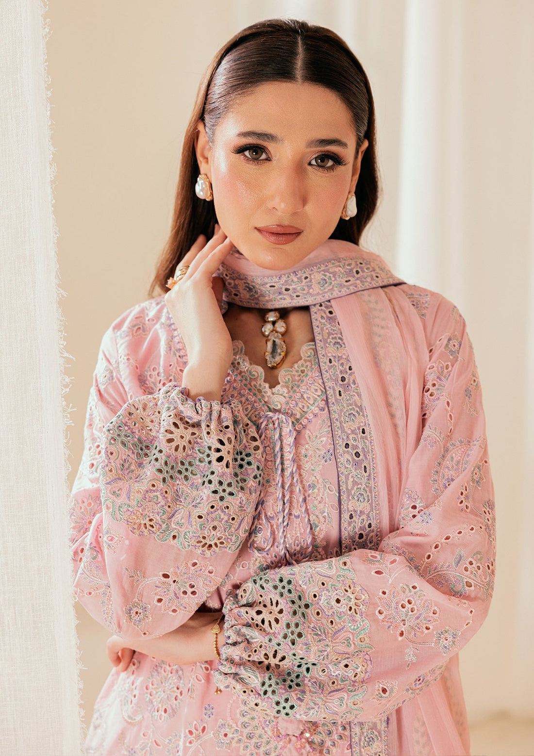 Aik Atelier | Lawn 26 Vol 2 | Look B2603B - 1