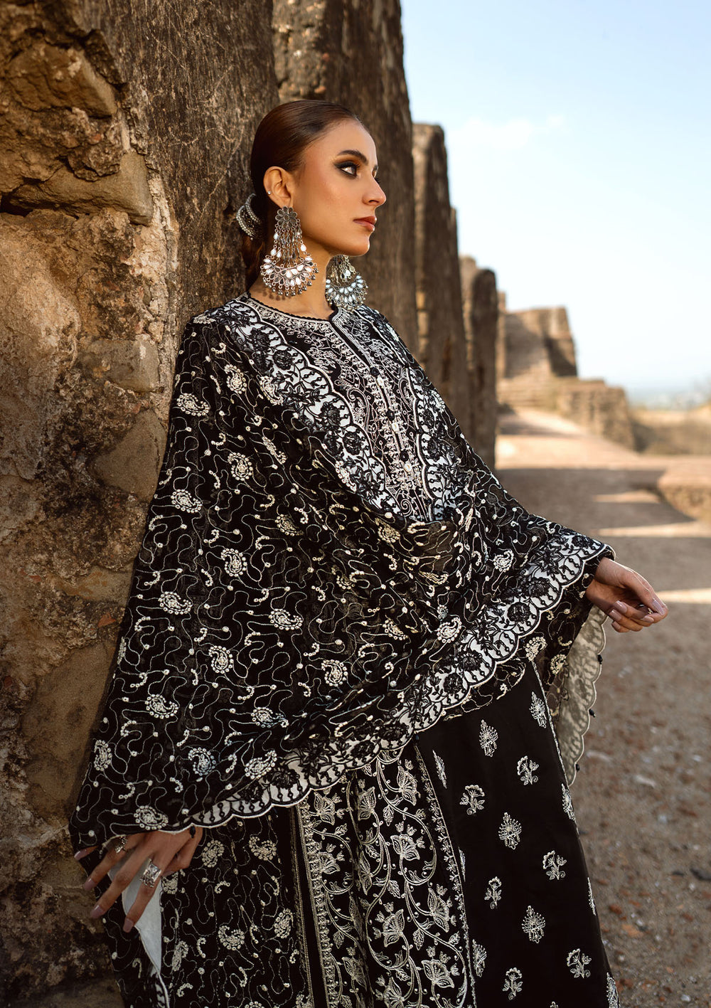 Aik Atelier | Pardes Lawn 24 | LOOK 08 - House Of Anaya