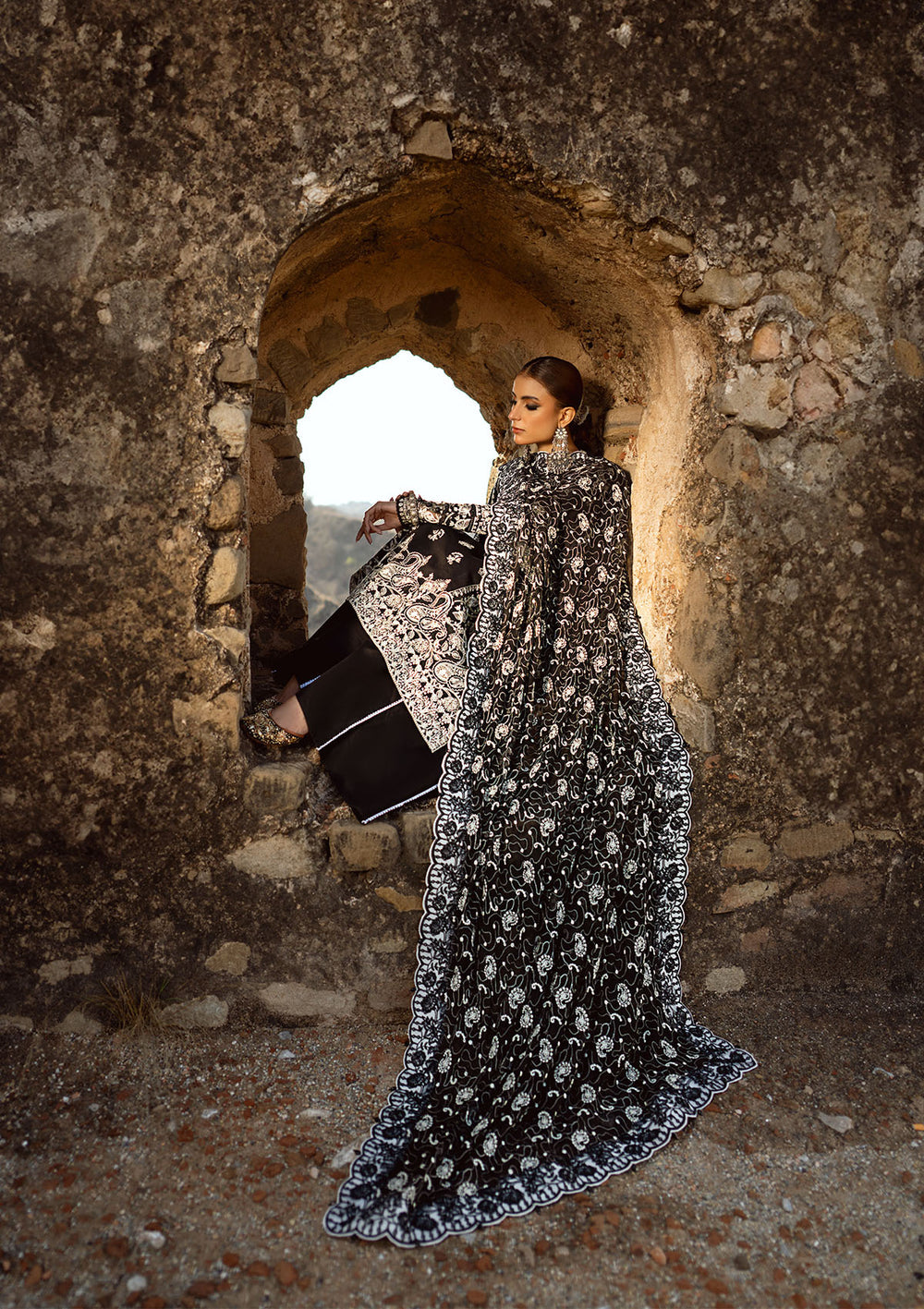 Aik Atelier | Pardes Lawn 24 | LOOK 08 - House Of Anaya